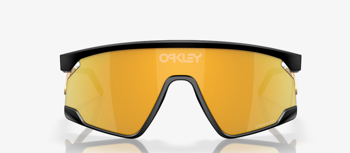 BXTR Metal Oakley prizm 24k, 
Montatura matte black