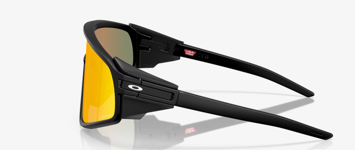 Latch™ Panel Oakley
