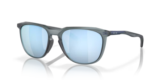Thurso Oakley Lente prizm deep water polarized ,  Montatura matte crystal black